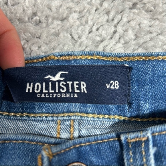 Hollister Shorts Womens 28 Skinny Denim Short Epic Flex Distressed Bermuda Light - Picture 2 of 4